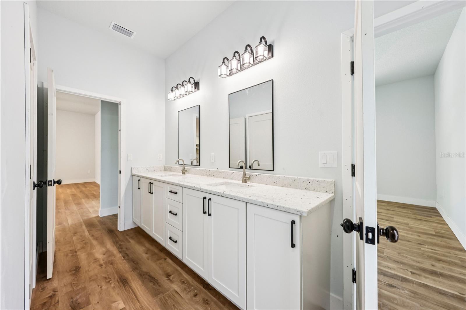 1623 MAGNOLIA AVE, DELAND, FL, 32724