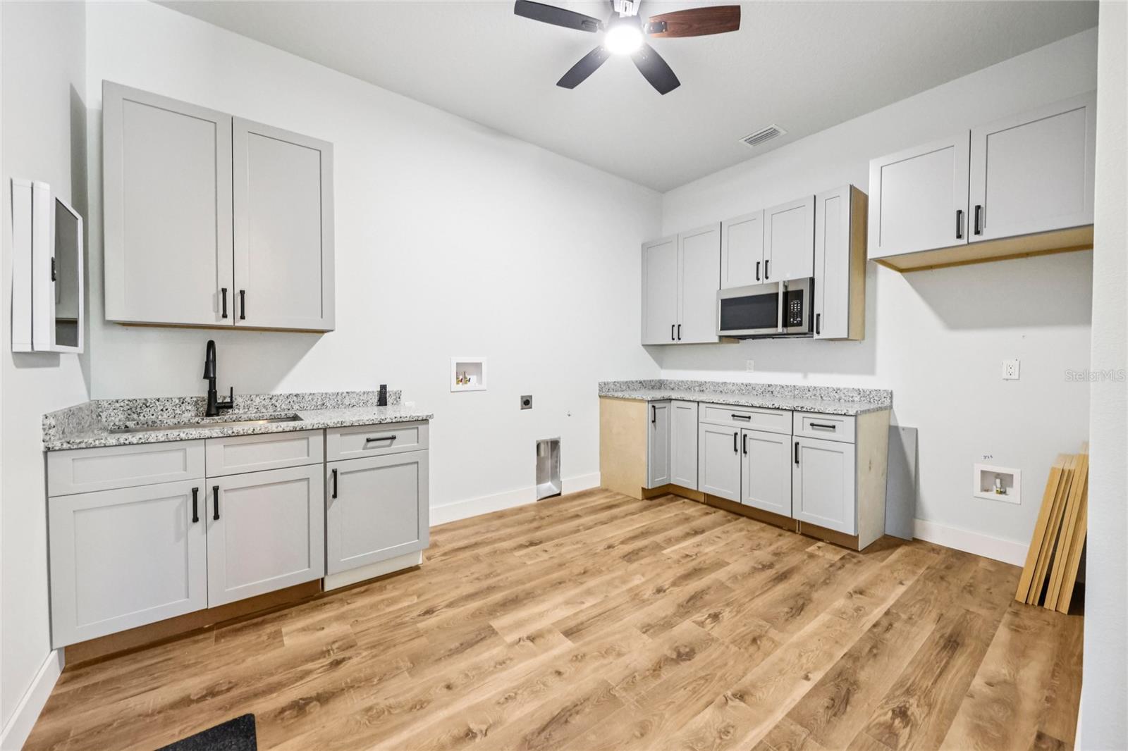 1623 MAGNOLIA AVE, DELAND, FL, 32724