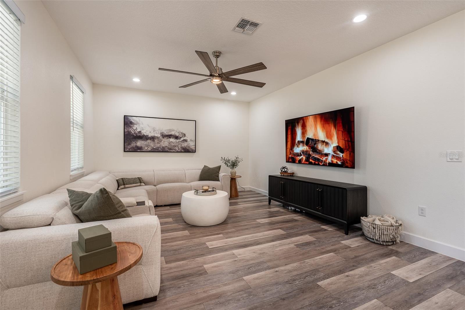 248 ROBIN RD, ALTAMONTE SPRINGS, FL, 32701