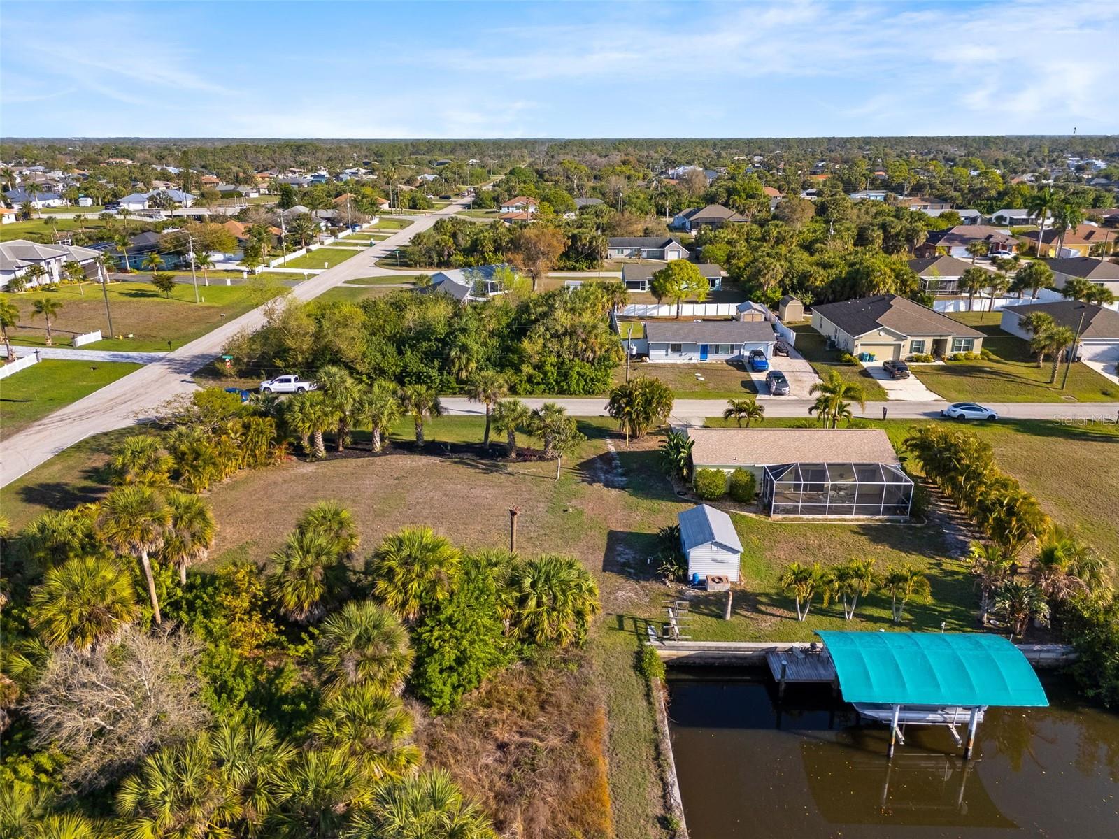 18234 AVONSDALE CIR, PORT CHARLOTTE, FL, 33948
