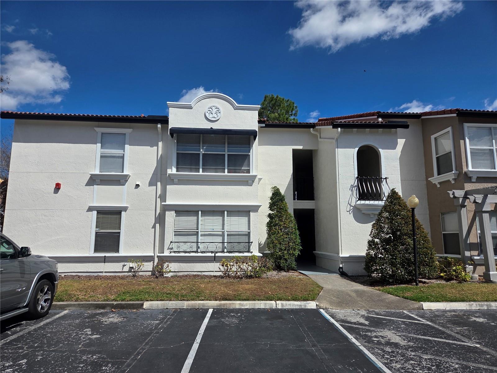 5112 CONROY RD #11, ORLANDO, FL, 32811