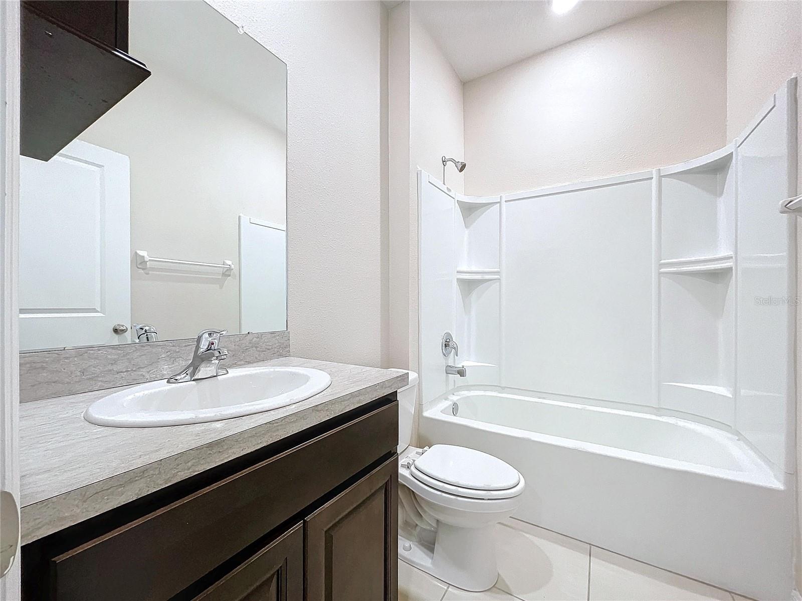 8341 BOWER BASS CIR, WESLEY CHAPEL, FL, 33545