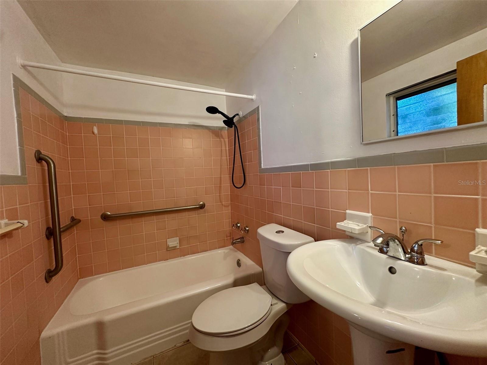 2035 EDGEWATER DR #10, CLEARWATER, FL, 33755