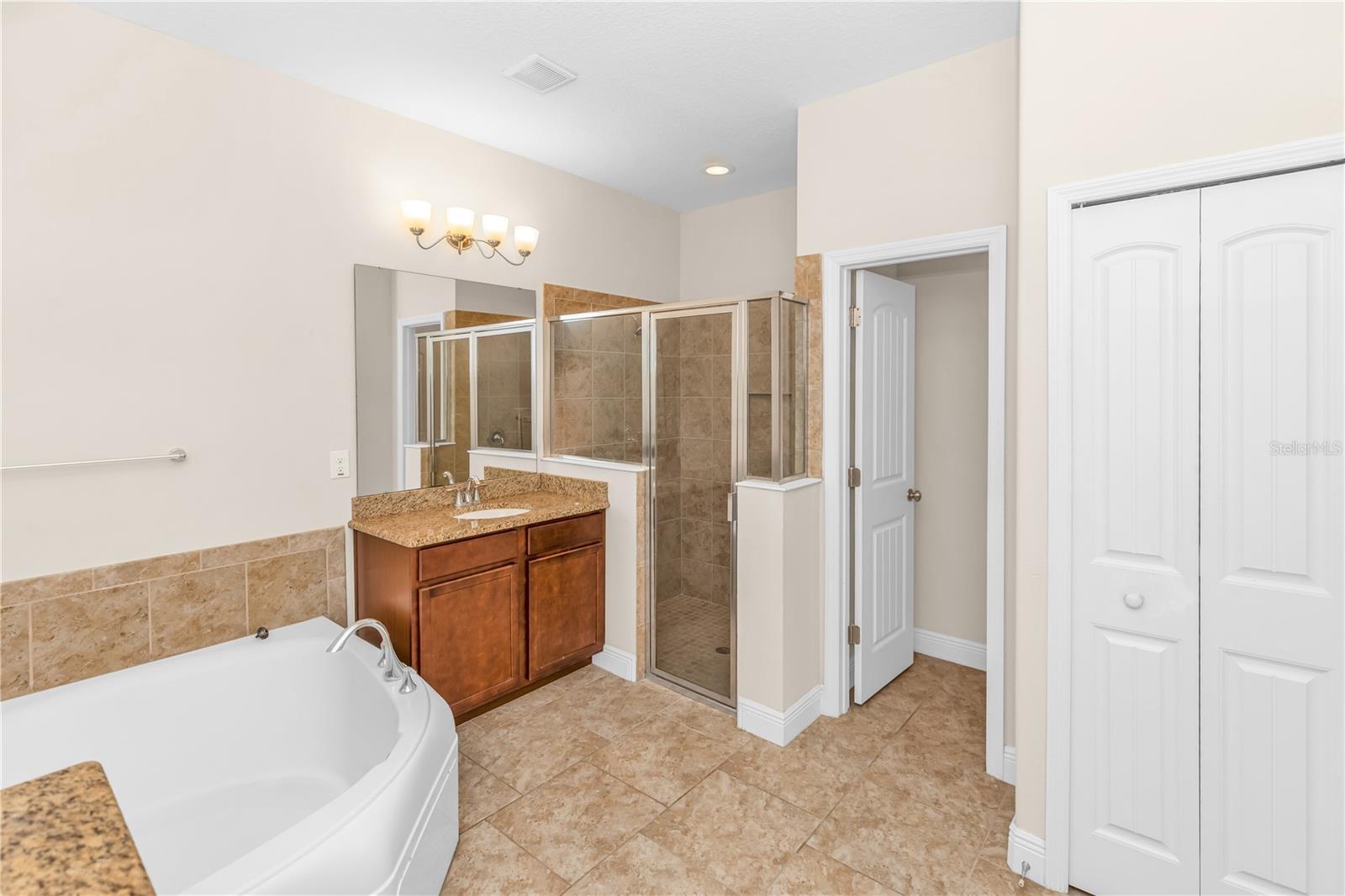 335 RIVER VALE LN, ORMOND BEACH, FL, 32174