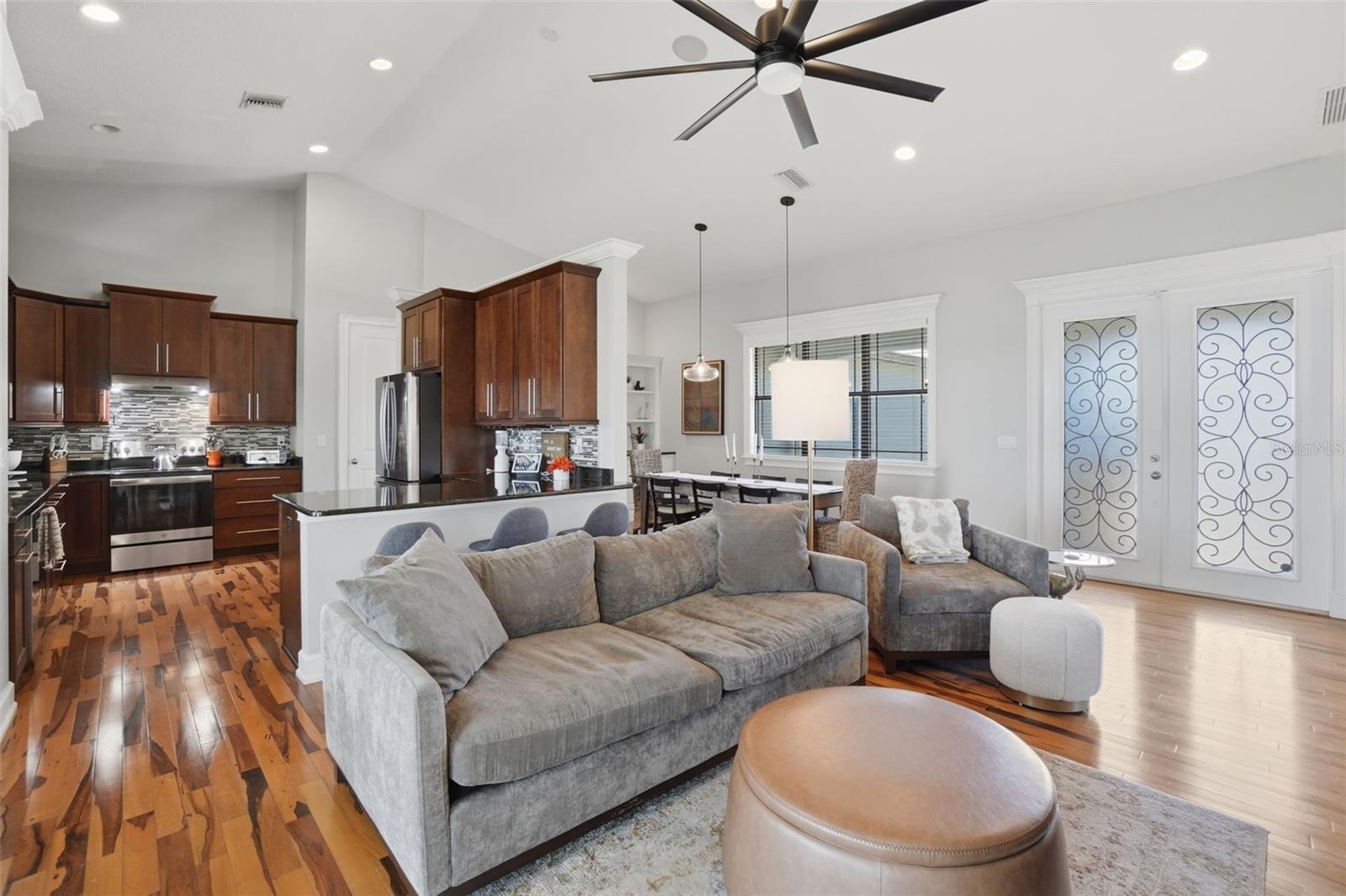 834 MILLSHORE DR, CHULUOTA, FL, 32766