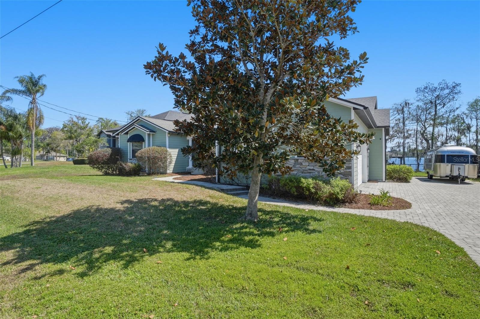 834 MILLSHORE DR, CHULUOTA, FL, 32766