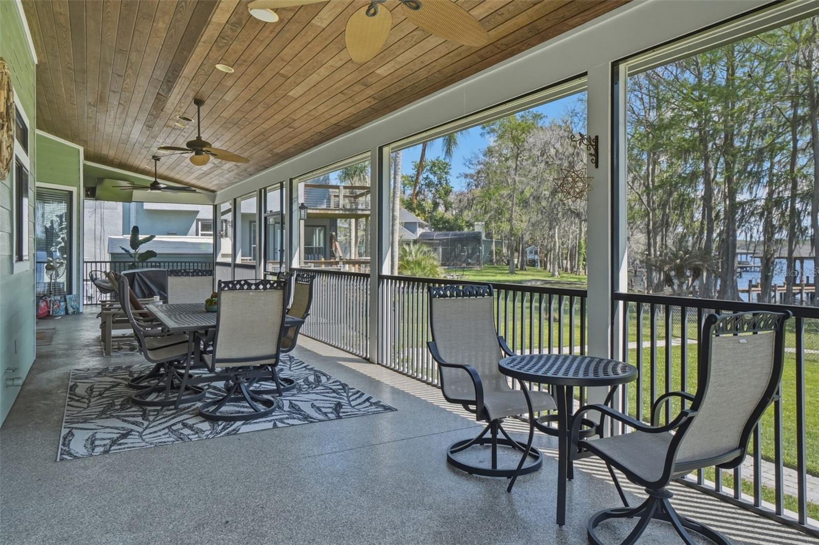 834 MILLSHORE DR, CHULUOTA, FL, 32766