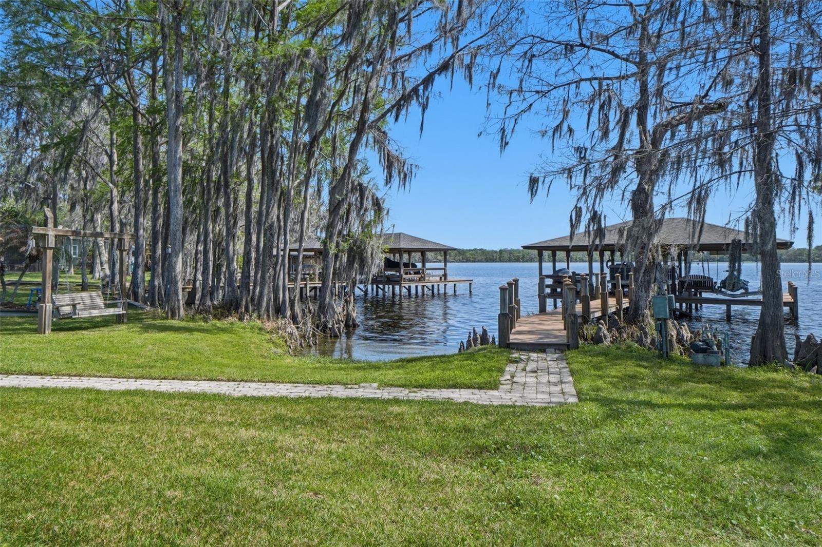 834 MILLSHORE DR, CHULUOTA, FL, 32766