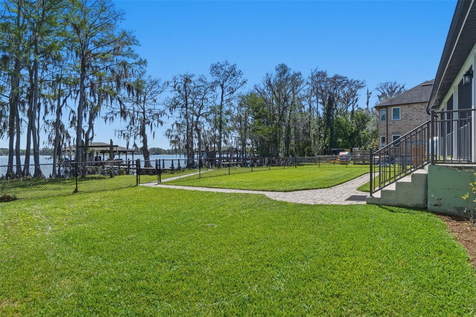 834 MILLSHORE DR, CHULUOTA, FL, 32766