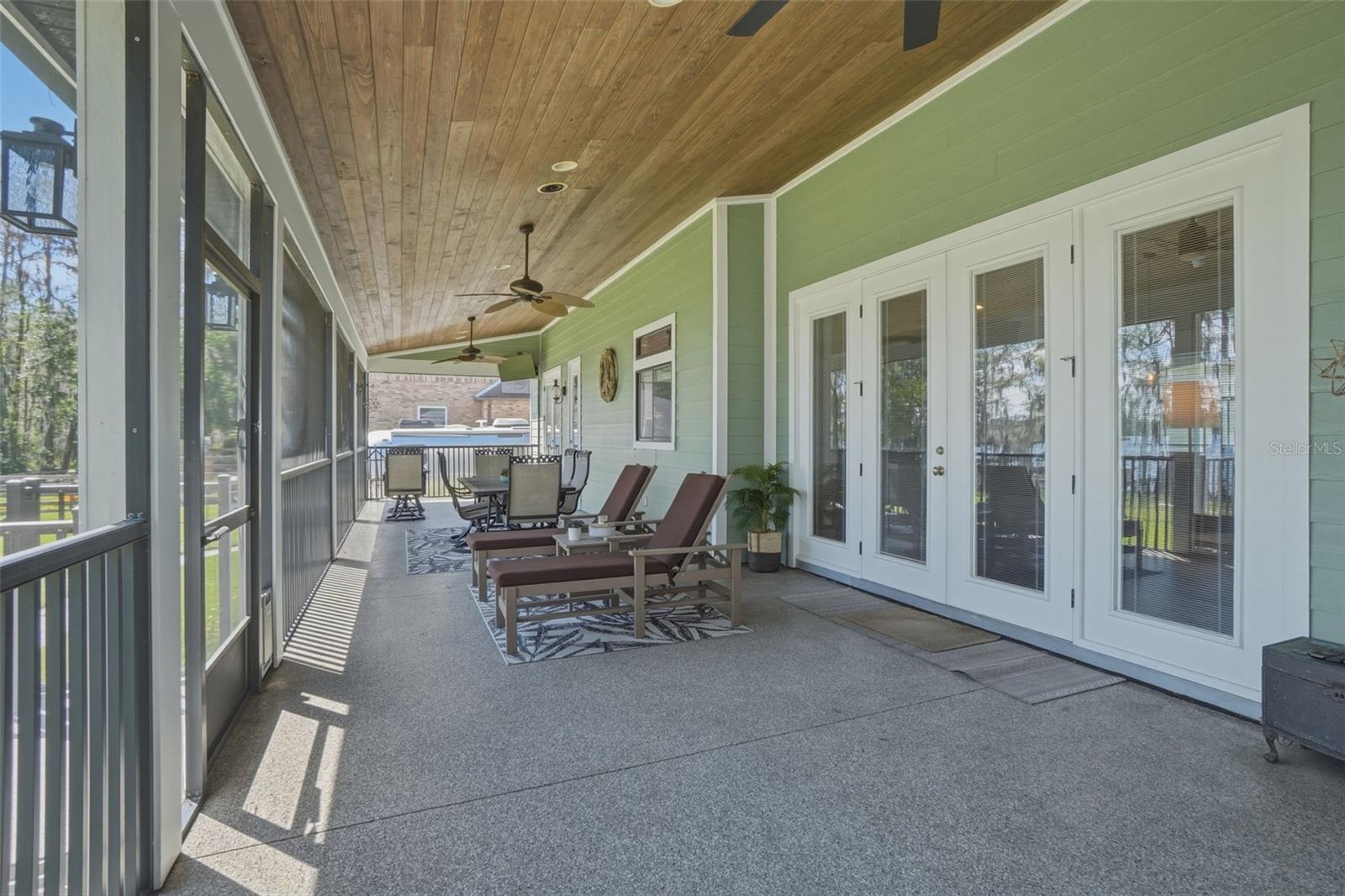 834 MILLSHORE DR, CHULUOTA, FL, 32766