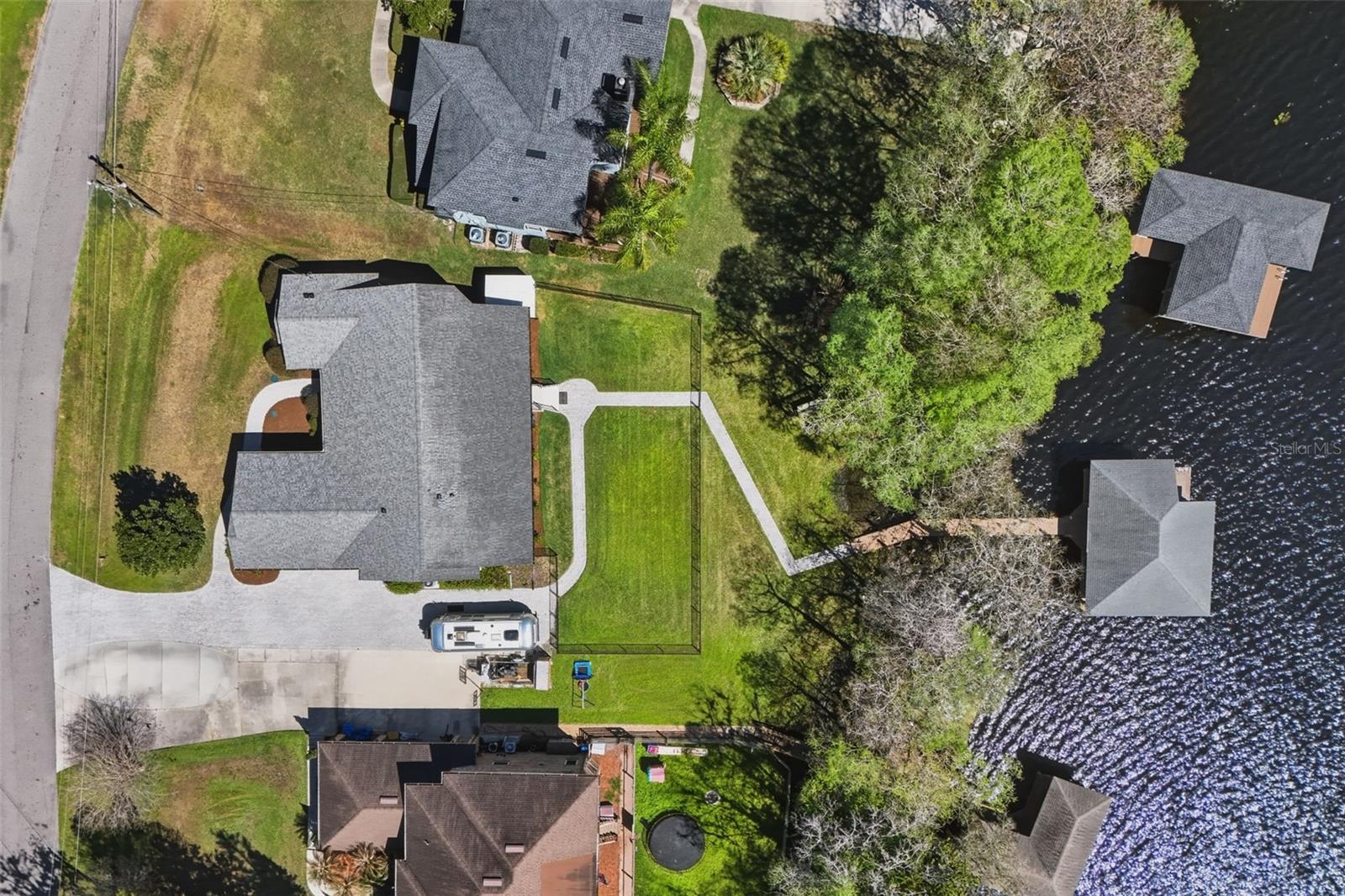 834 MILLSHORE DR, CHULUOTA, FL, 32766