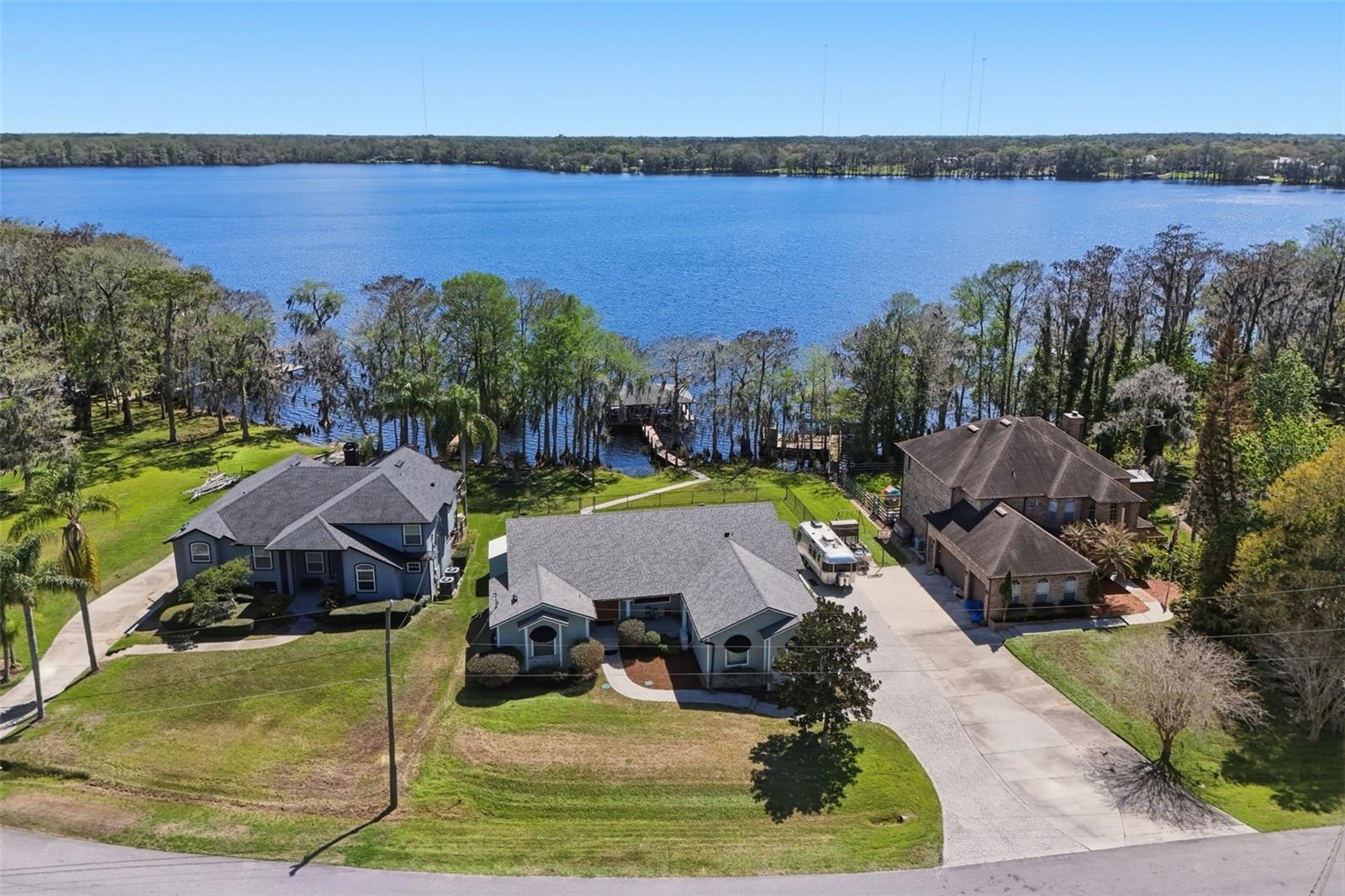 834 MILLSHORE DR, CHULUOTA, FL, 32766
