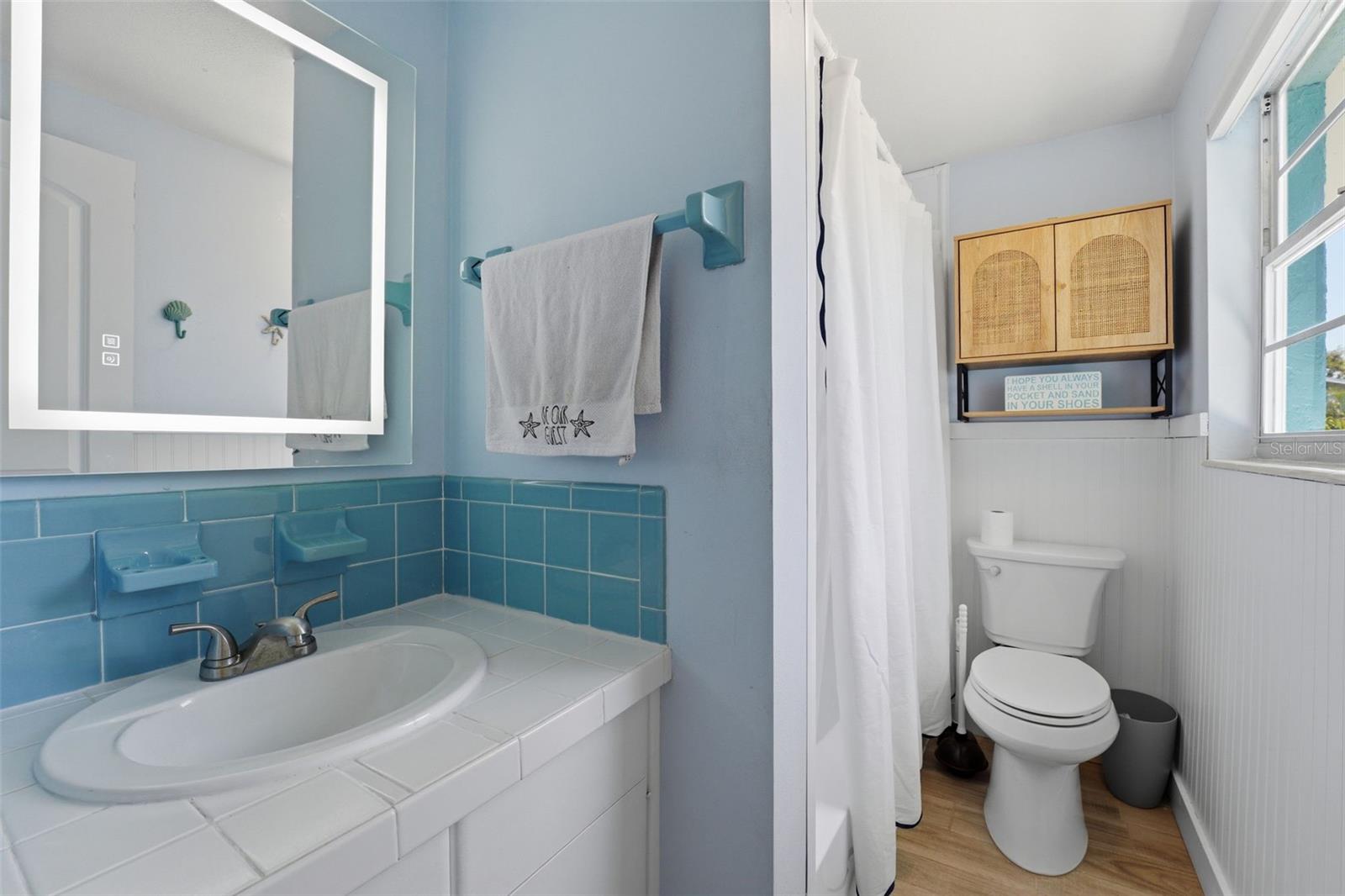 2400 PINE CT, NOKOMIS, FL, 34275