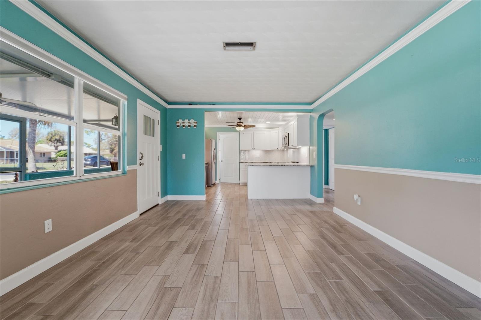2400 PINE CT, NOKOMIS, FL, 34275