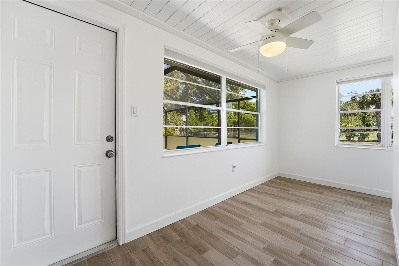 2400 PINE CT, NOKOMIS, FL, 34275