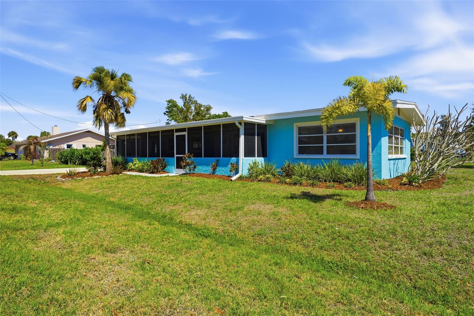 2400 PINE CT, NOKOMIS, FL, 34275