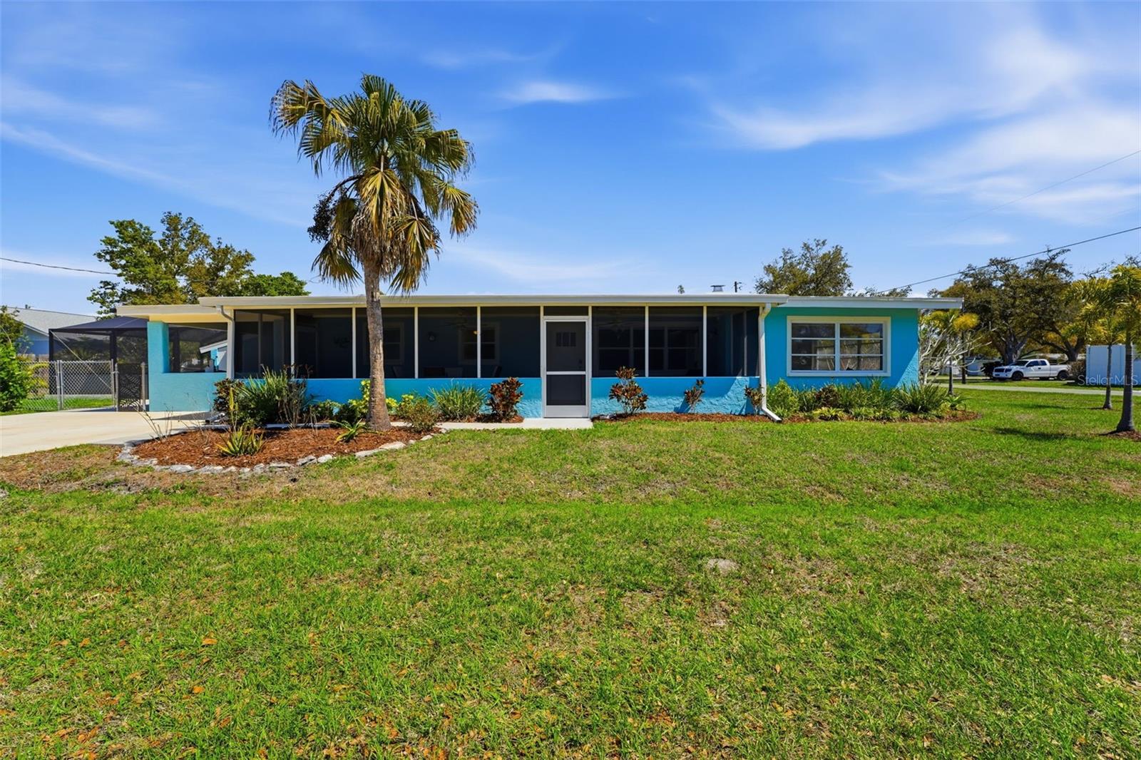 2400 PINE CT, NOKOMIS, FL, 34275