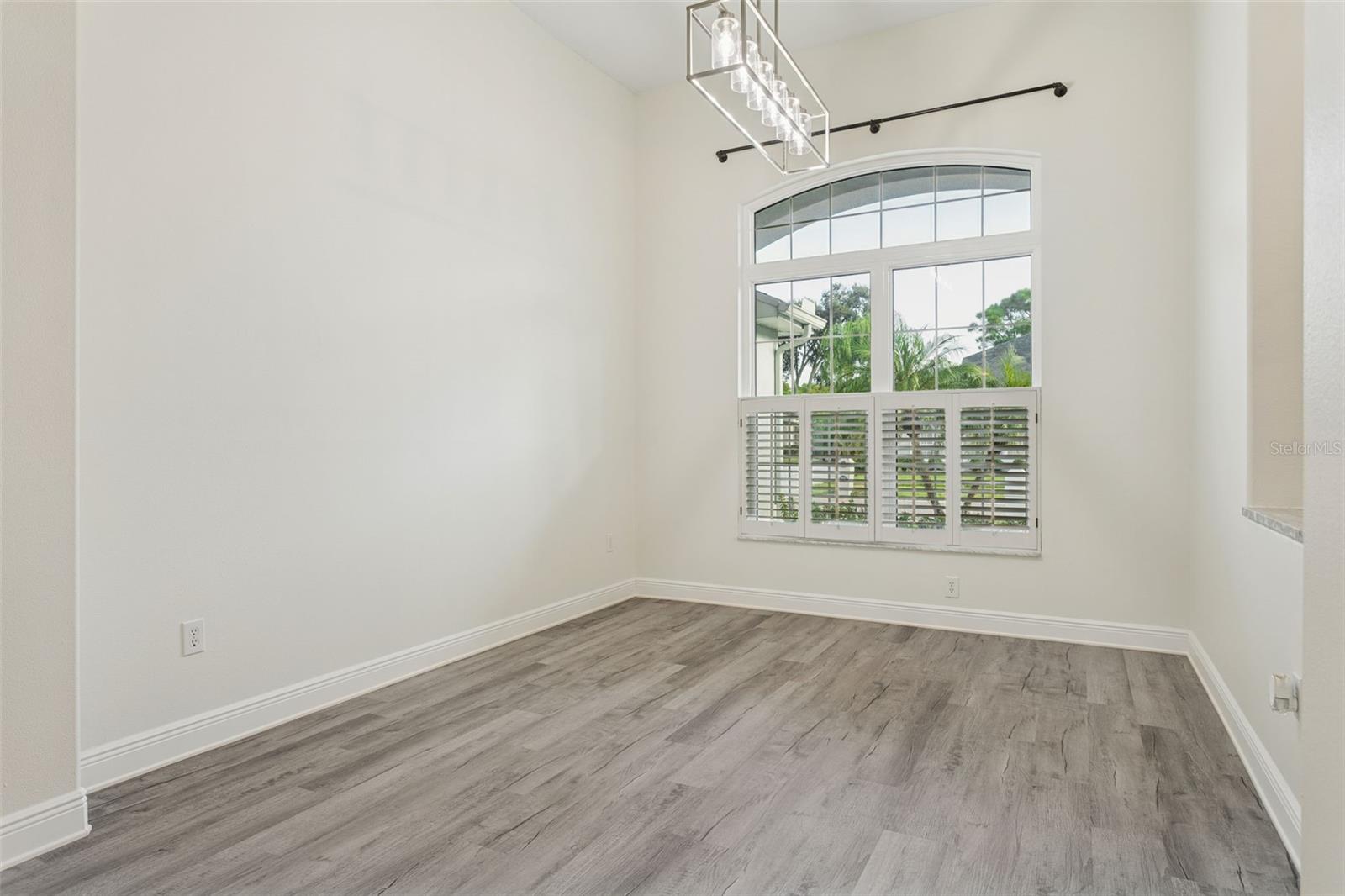 18902 SAINT LAURENT DR, LUTZ, FL, 33558