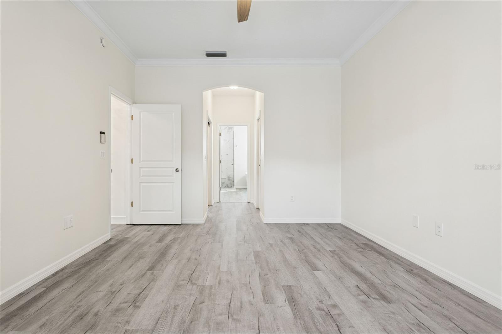 18902 SAINT LAURENT DR, LUTZ, FL, 33558