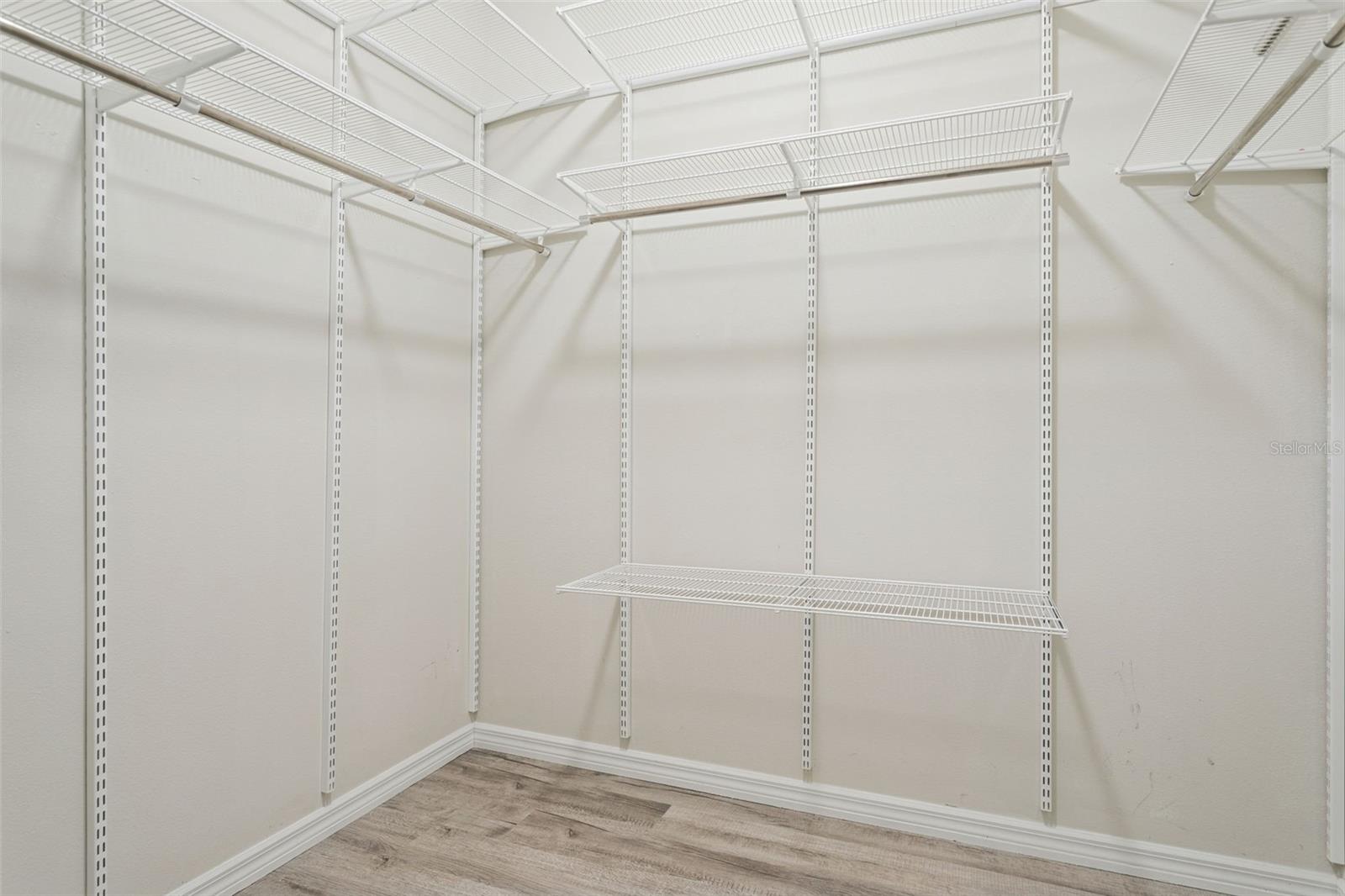 18902 SAINT LAURENT DR, LUTZ, FL, 33558