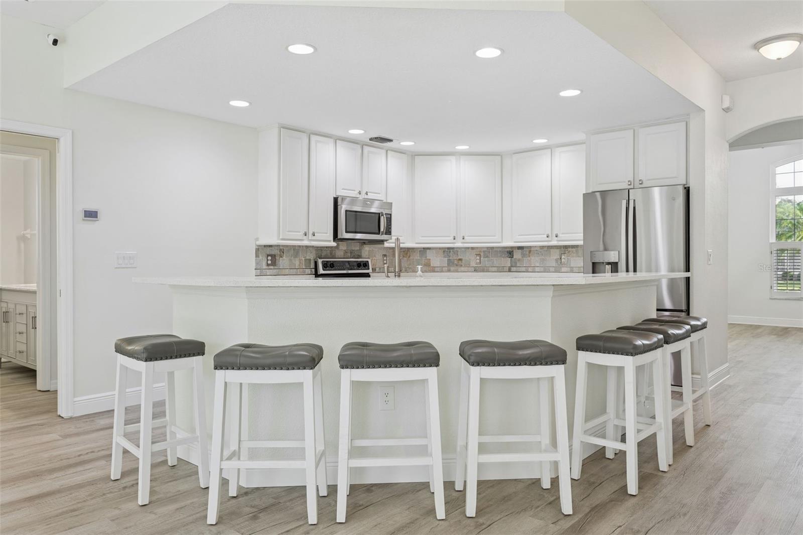 18902 SAINT LAURENT DR, LUTZ, FL, 33558