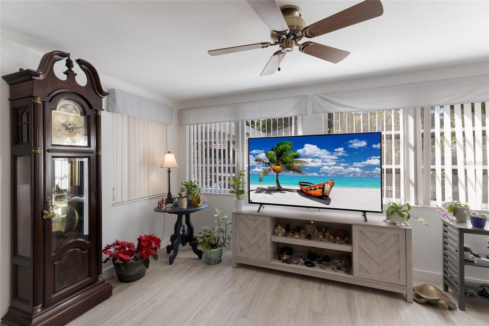 309 57TH ST, HOLMES BEACH, FL, 34217