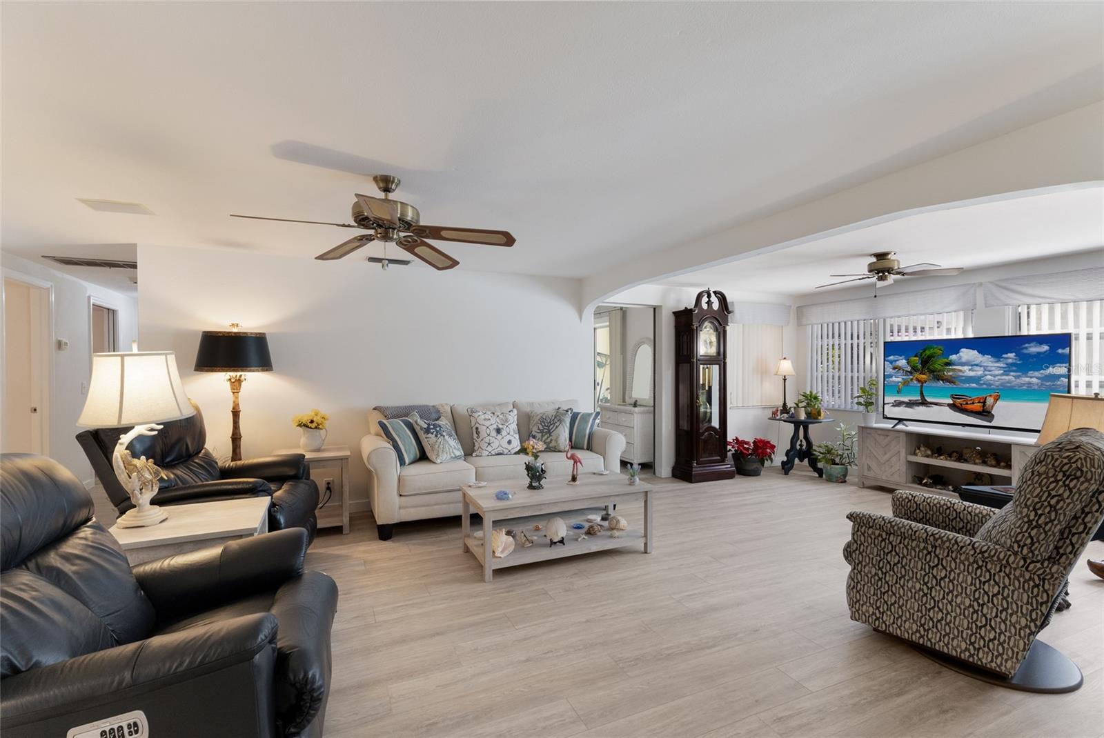 309 57TH ST, HOLMES BEACH, FL, 34217