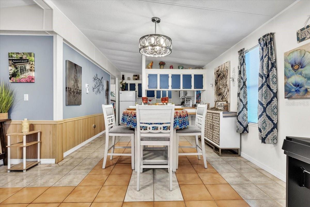 350 HORIZON DR, NORTH FORT MYERS, FL, 33903