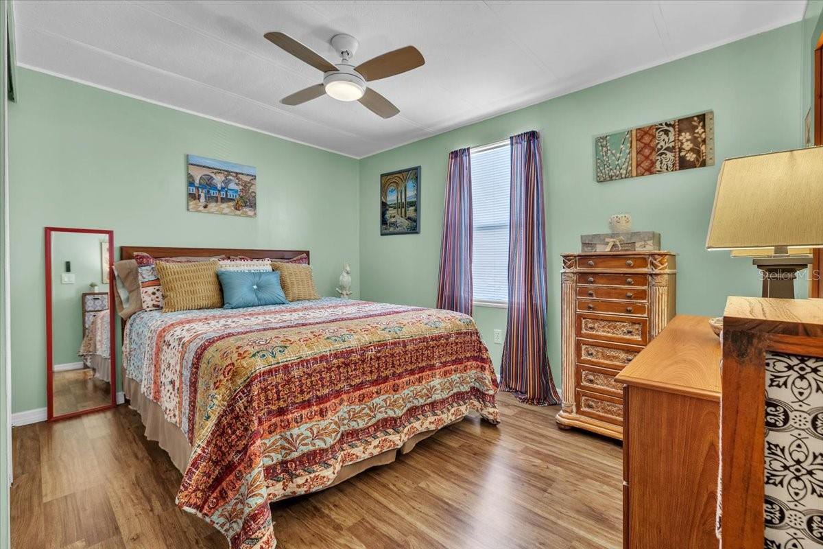 350 HORIZON DR, NORTH FORT MYERS, FL, 33903