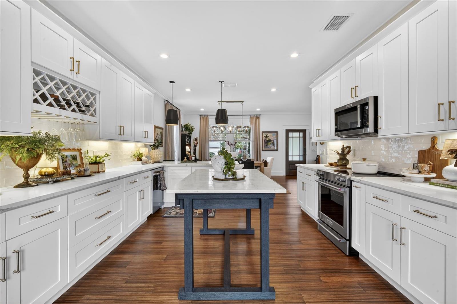 502 W NORTH BAY ST, TAMPA, FL, 33603