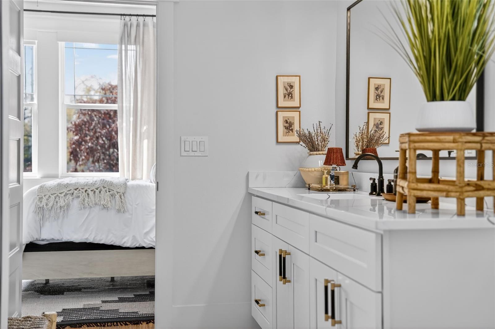 502 W NORTH BAY ST, TAMPA, FL, 33603