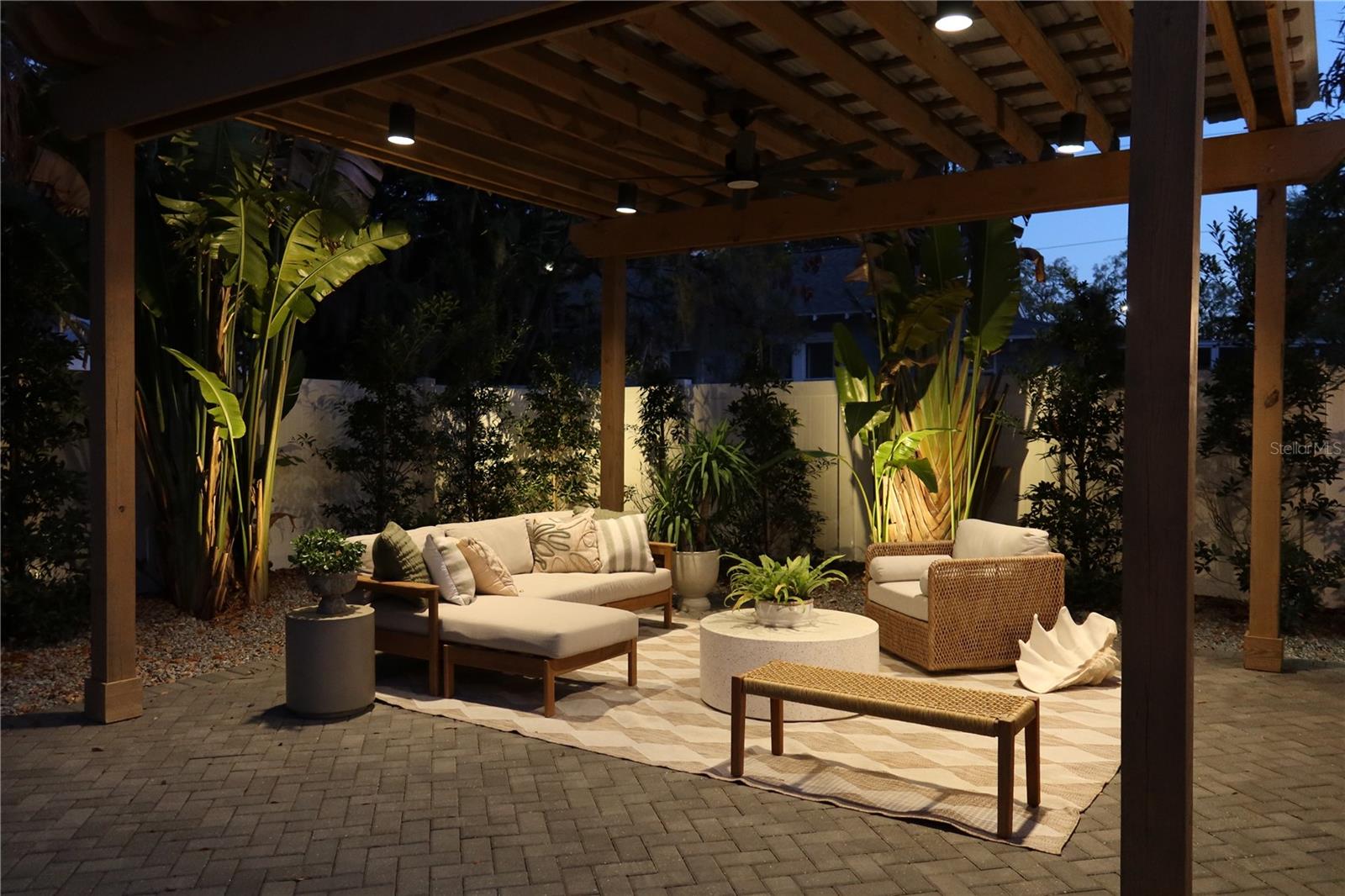 502 W NORTH BAY ST, TAMPA, FL, 33603