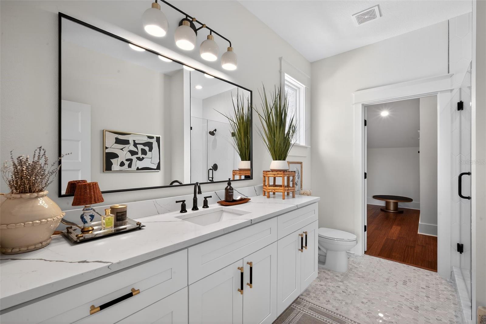 502 W NORTH BAY ST, TAMPA, FL, 33603