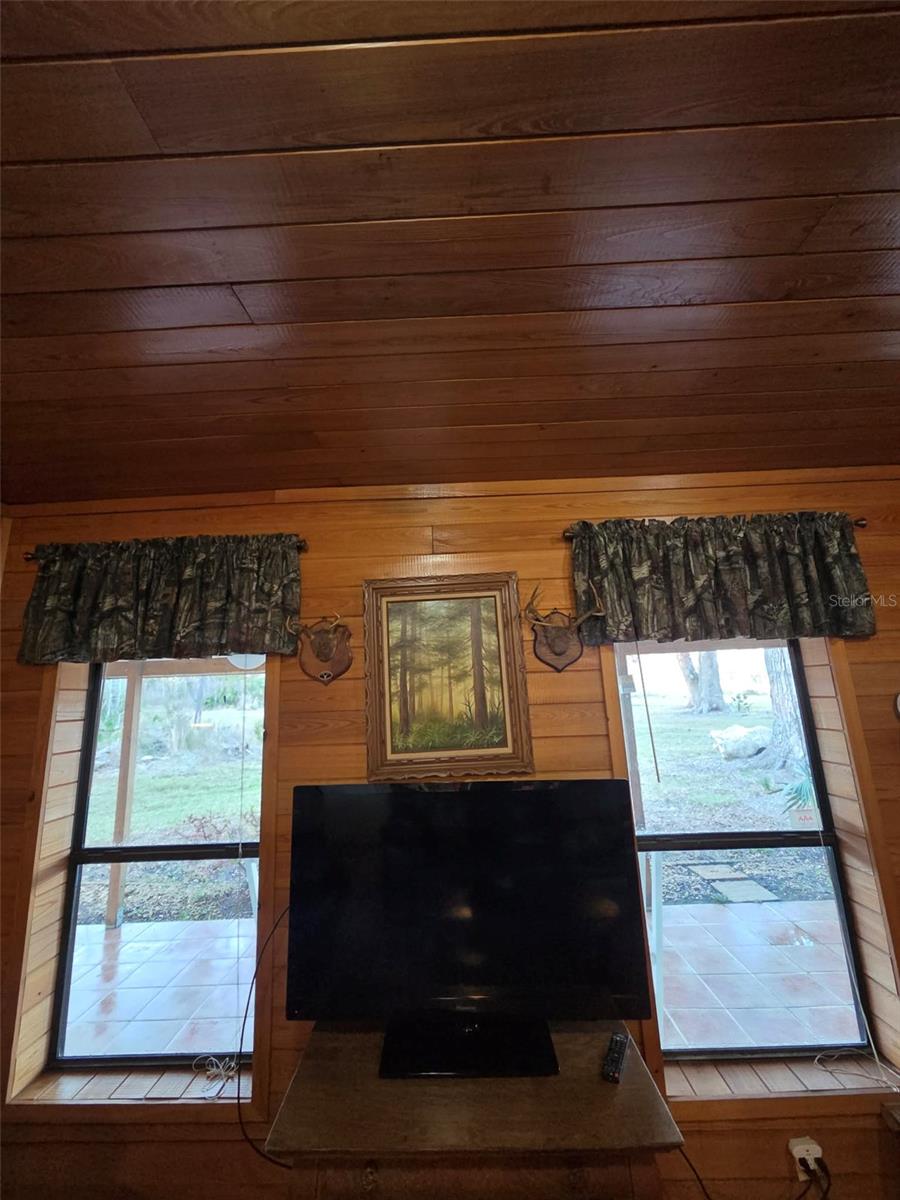 1106 FOX HUNTER RD, PERRY, FL, 32348