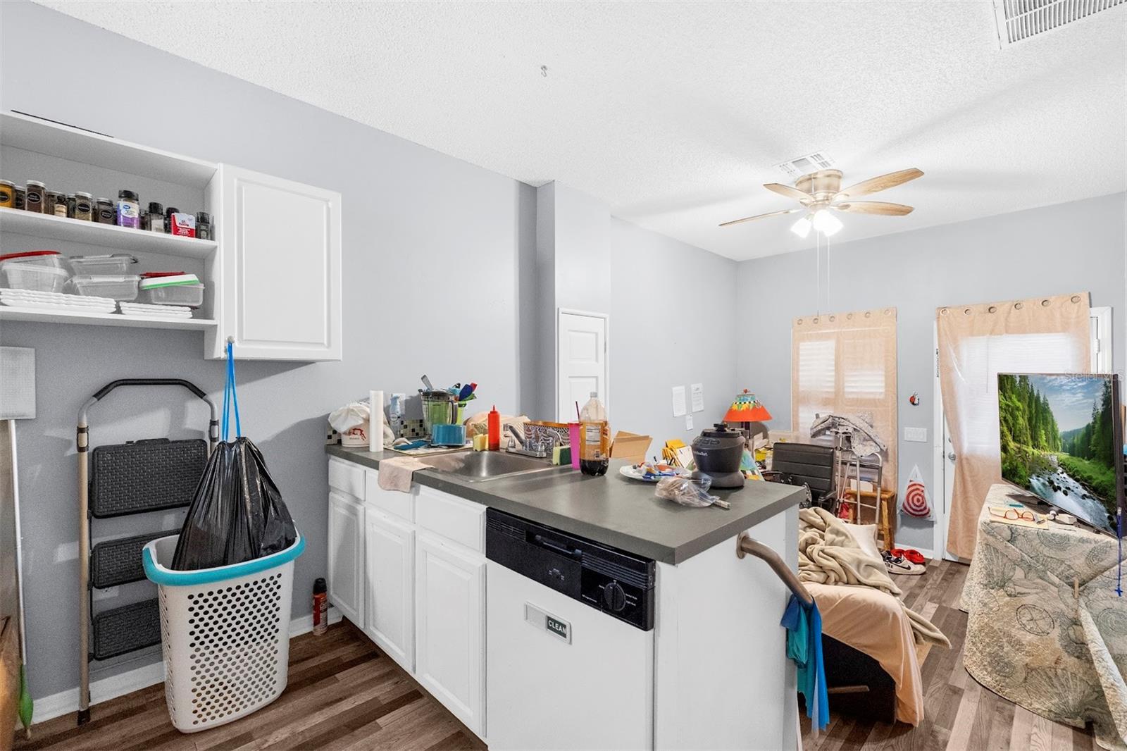 3141 TOWN AVE, NEW PORT RICHEY, FL, 34655