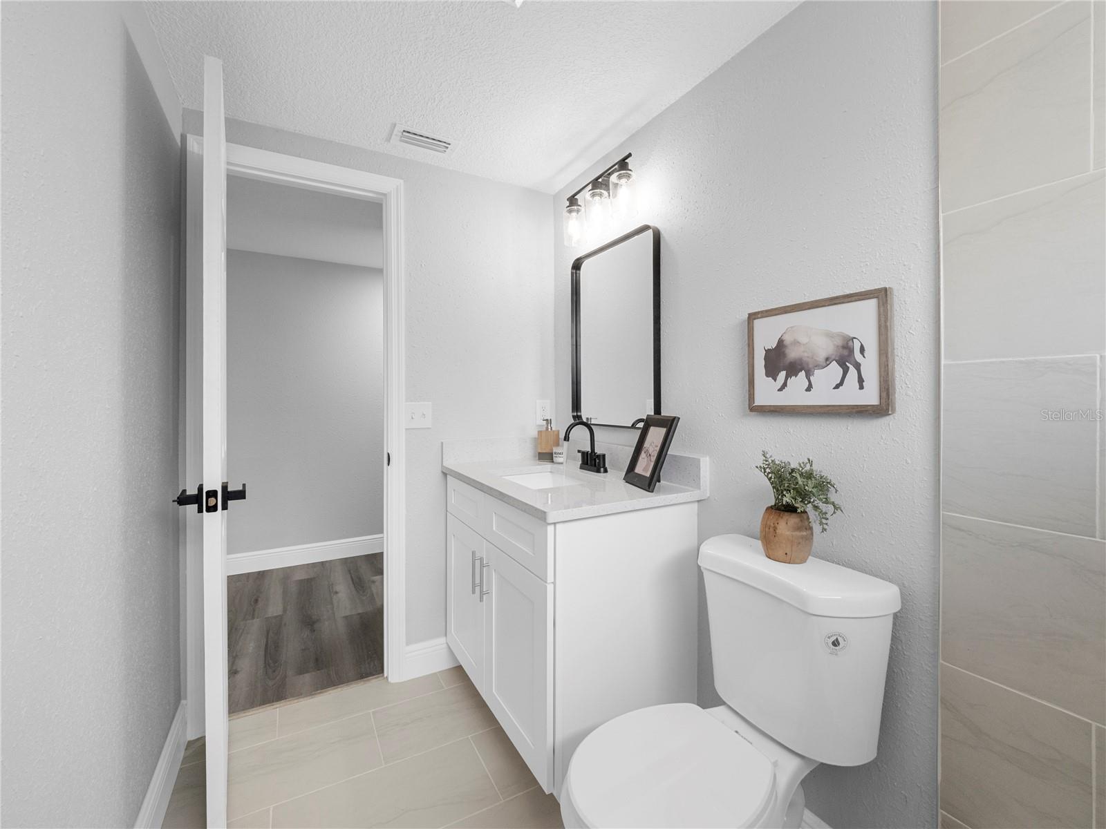 1426 W YUKON ST, TAMPA, FL, 33604