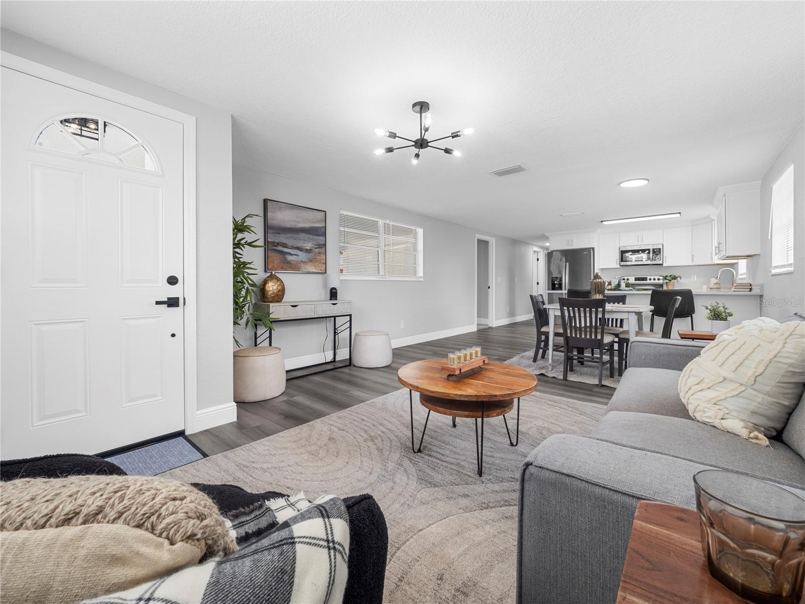 1426 W YUKON ST, TAMPA, FL, 33604