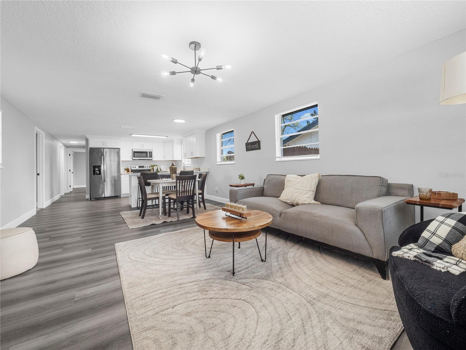 1426 W YUKON ST, TAMPA, FL, 33604