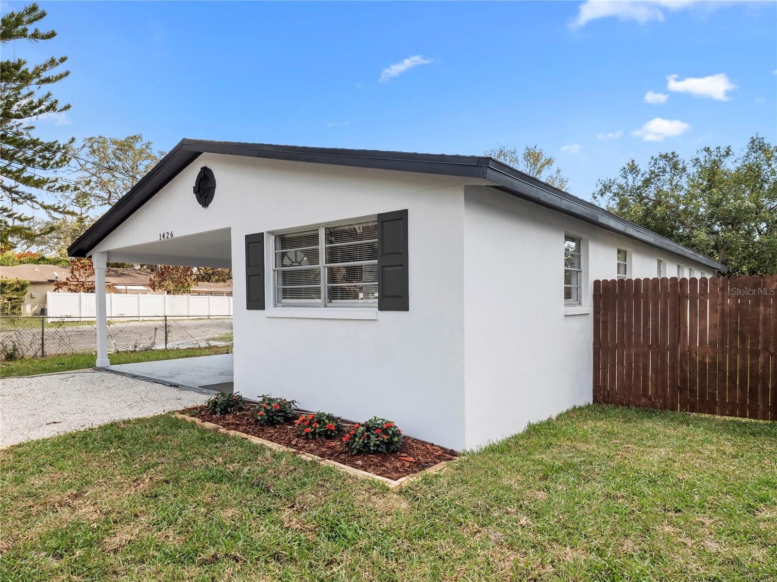 1426 W YUKON ST, TAMPA, FL, 33604