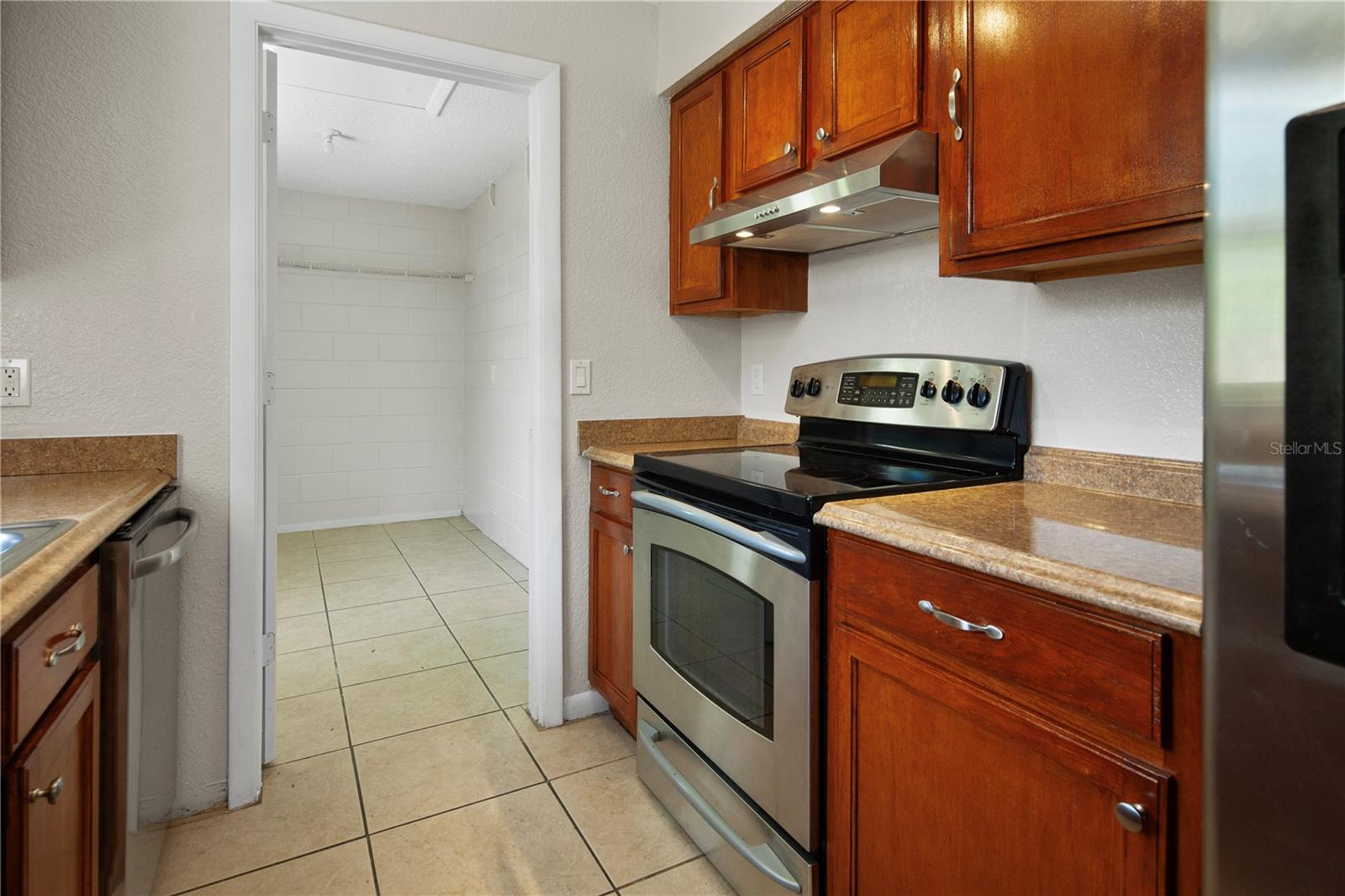 400 MONTANA AVE, ST CLOUD, FL, 34769