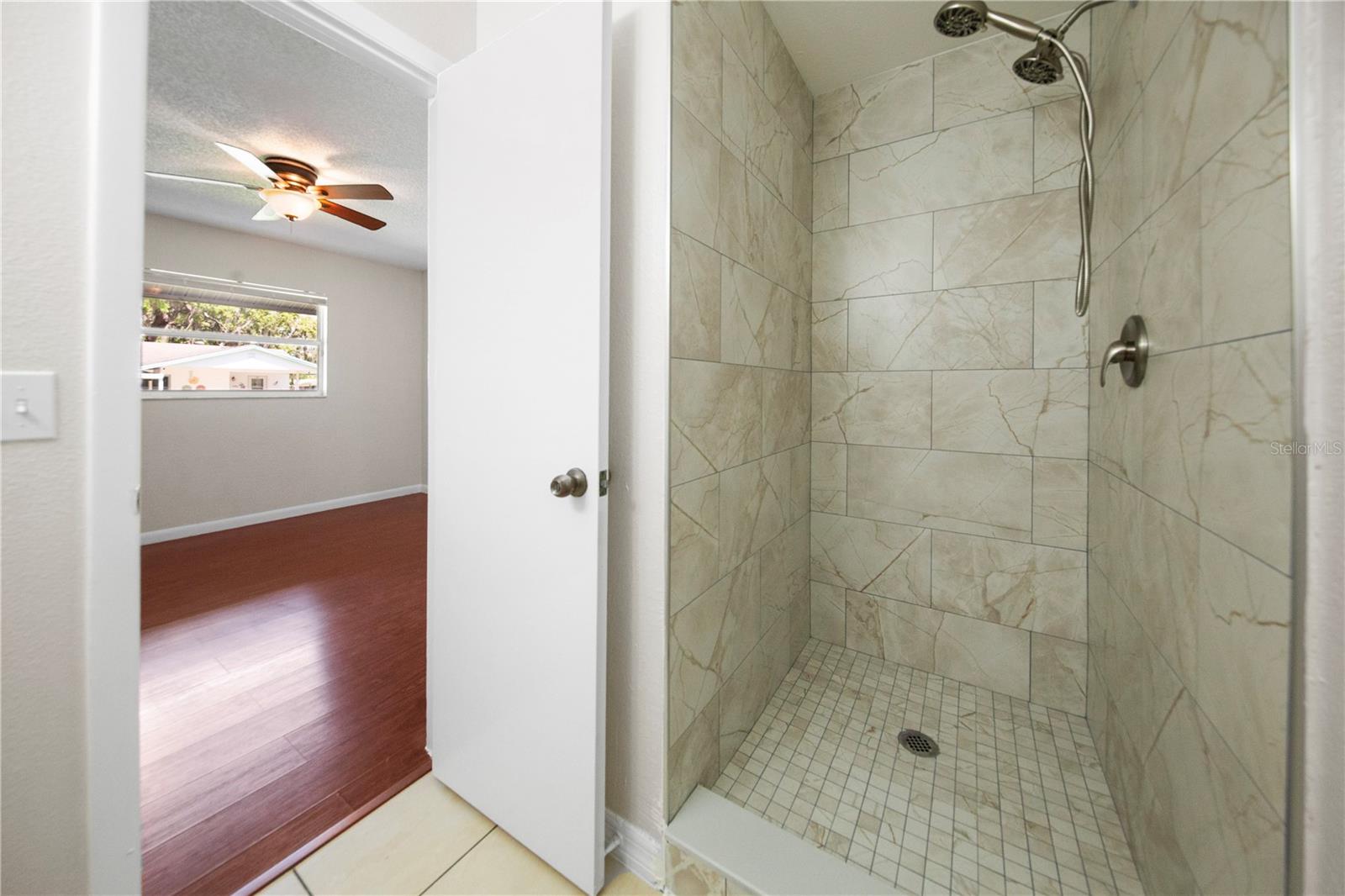 400 MONTANA AVE, ST CLOUD, FL, 34769