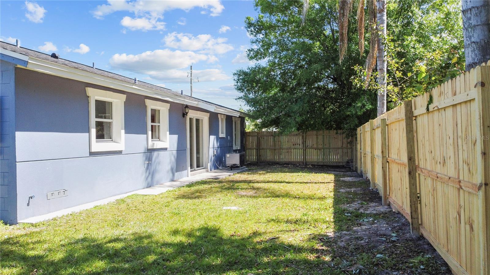 400 MONTANA AVE, ST CLOUD, FL, 34769