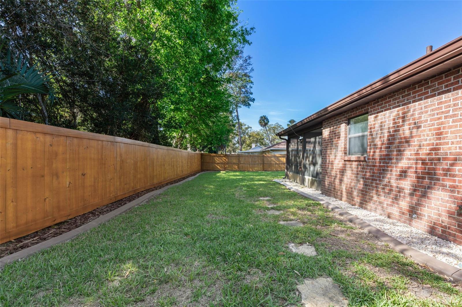 8 ASTON CIR, ORMOND BEACH, FL, 32174