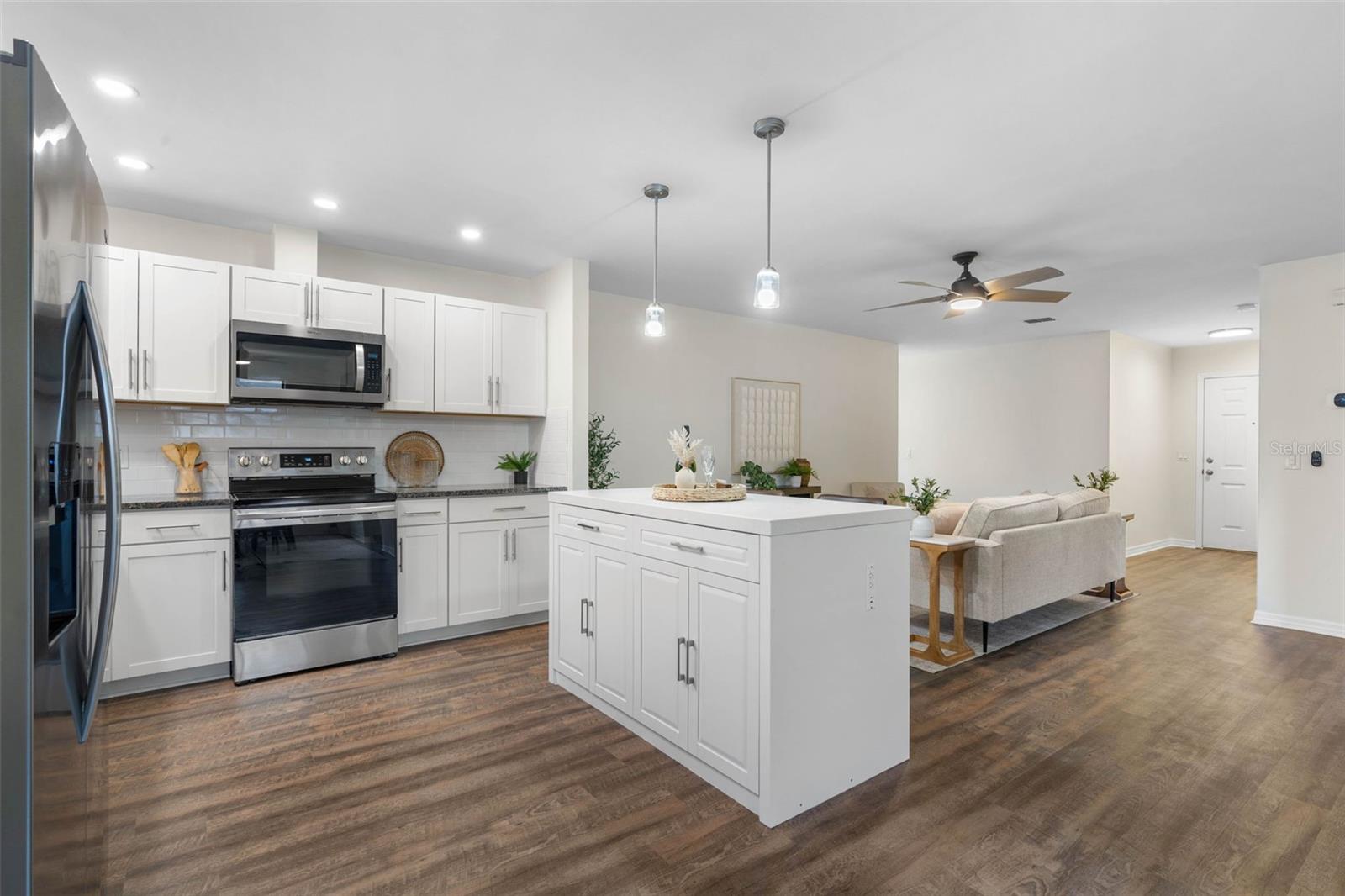 8 ASTON CIR, ORMOND BEACH, FL, 32174