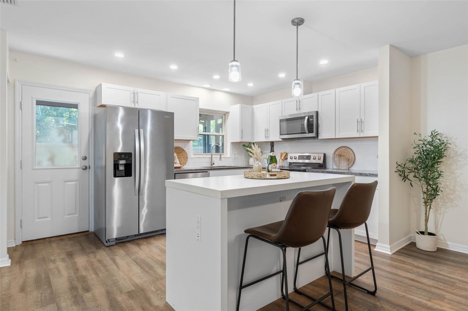 8 ASTON CIR, ORMOND BEACH, FL, 32174
