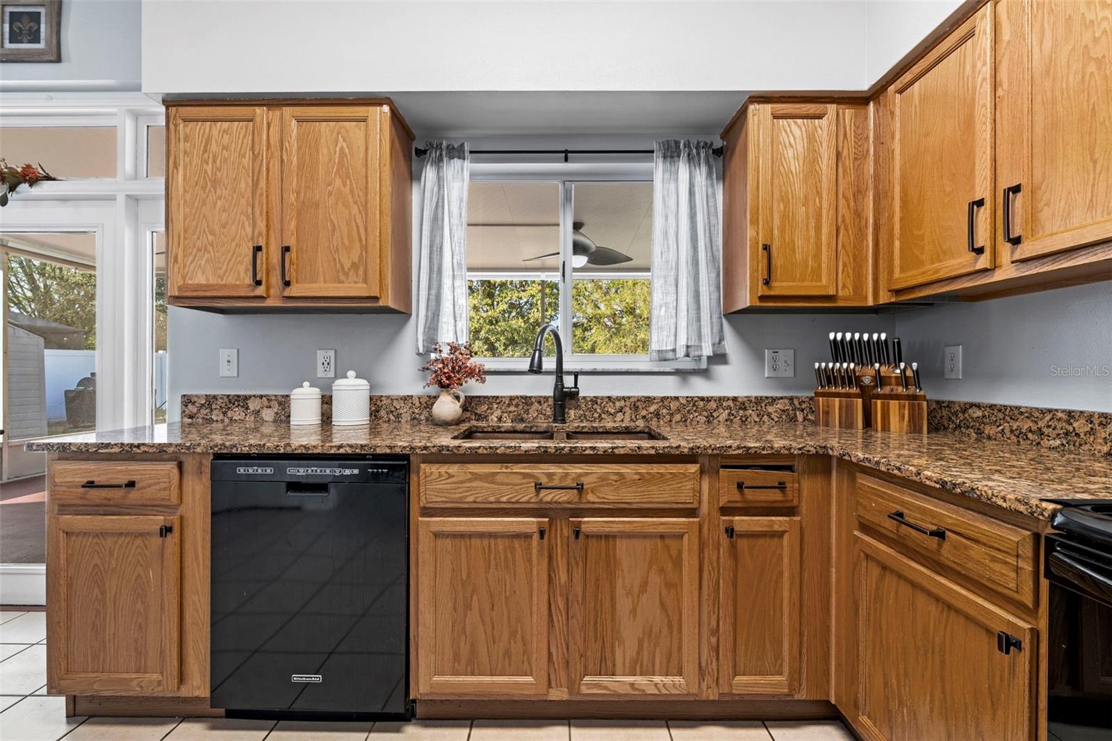 31001 MIDTOWN CT, WESLEY CHAPEL, FL, 33545