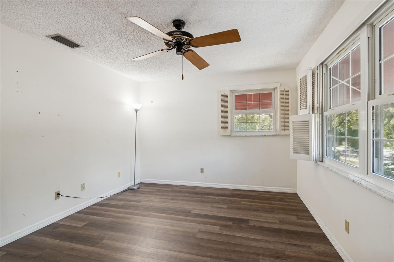 2027 PARK ST N, ST PETERSBURG, FL, 33710