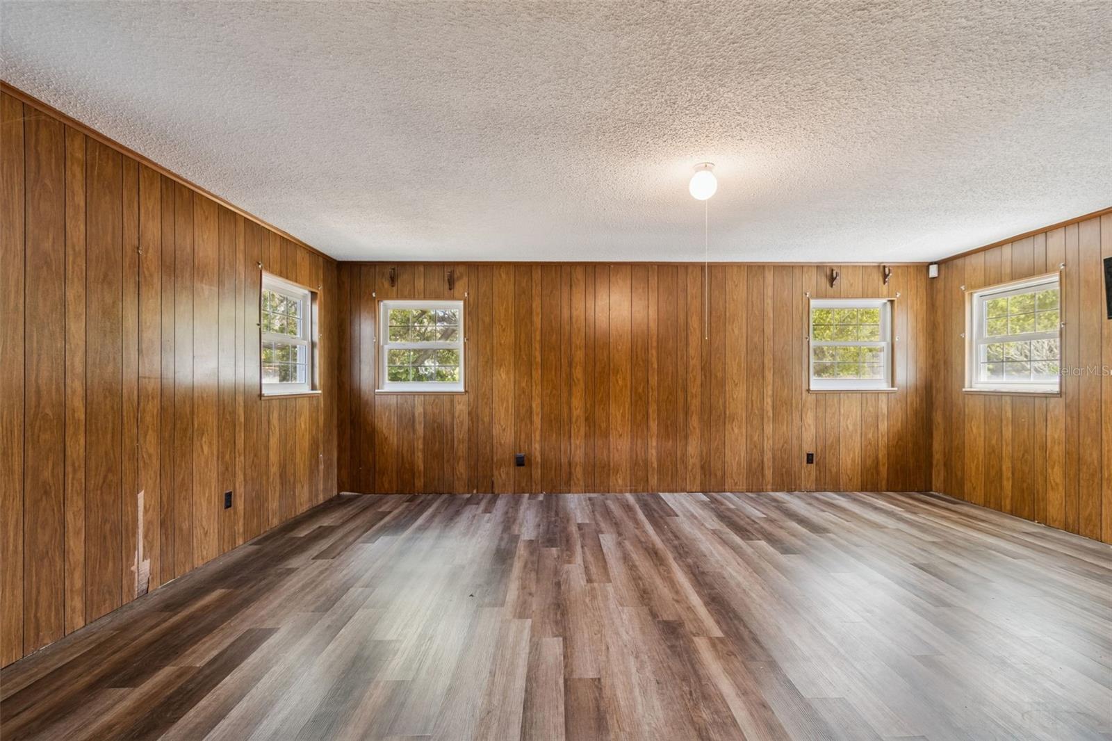 2027 PARK ST N, ST PETERSBURG, FL, 33710