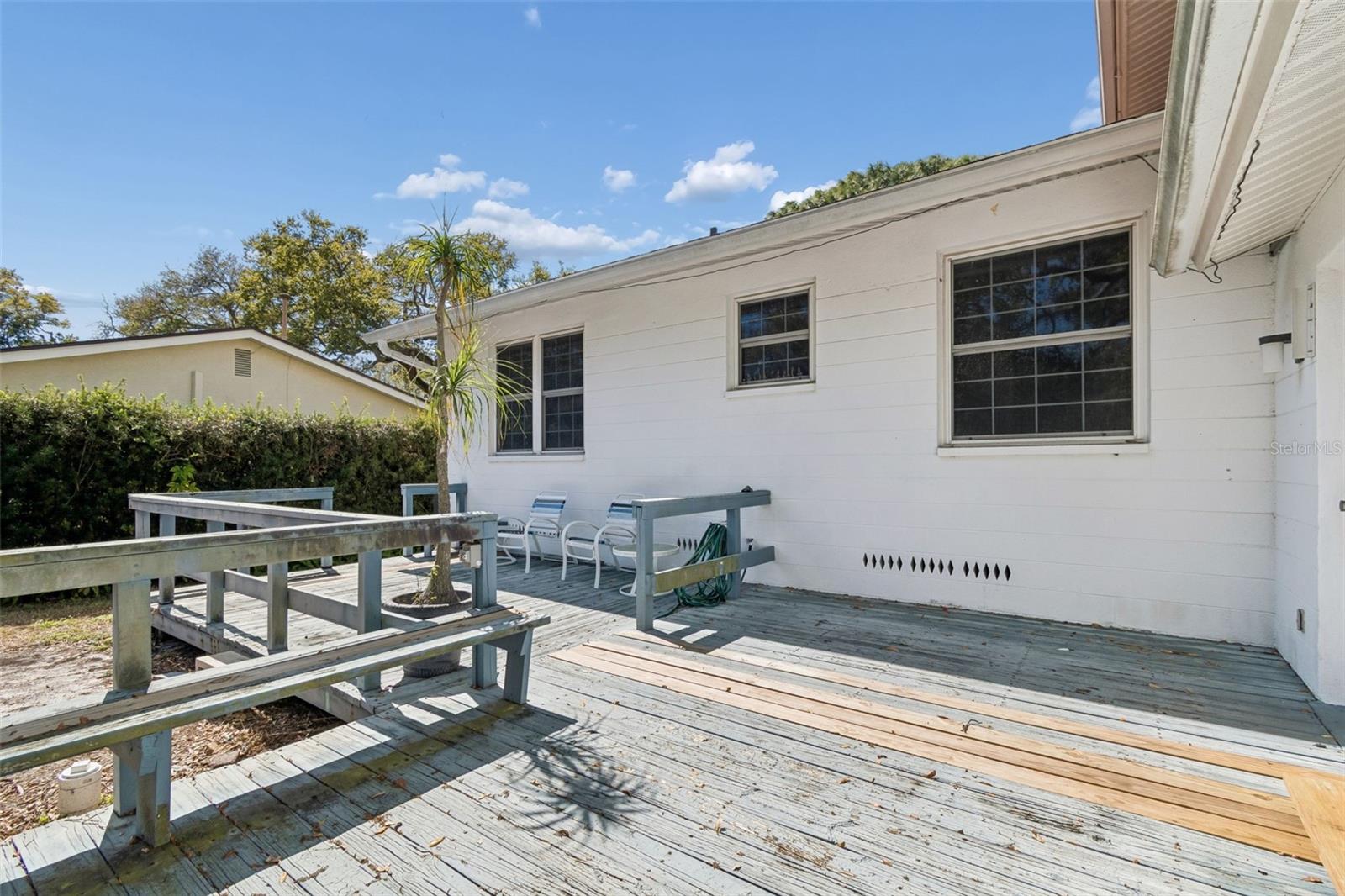 2027 PARK ST N, ST PETERSBURG, FL, 33710