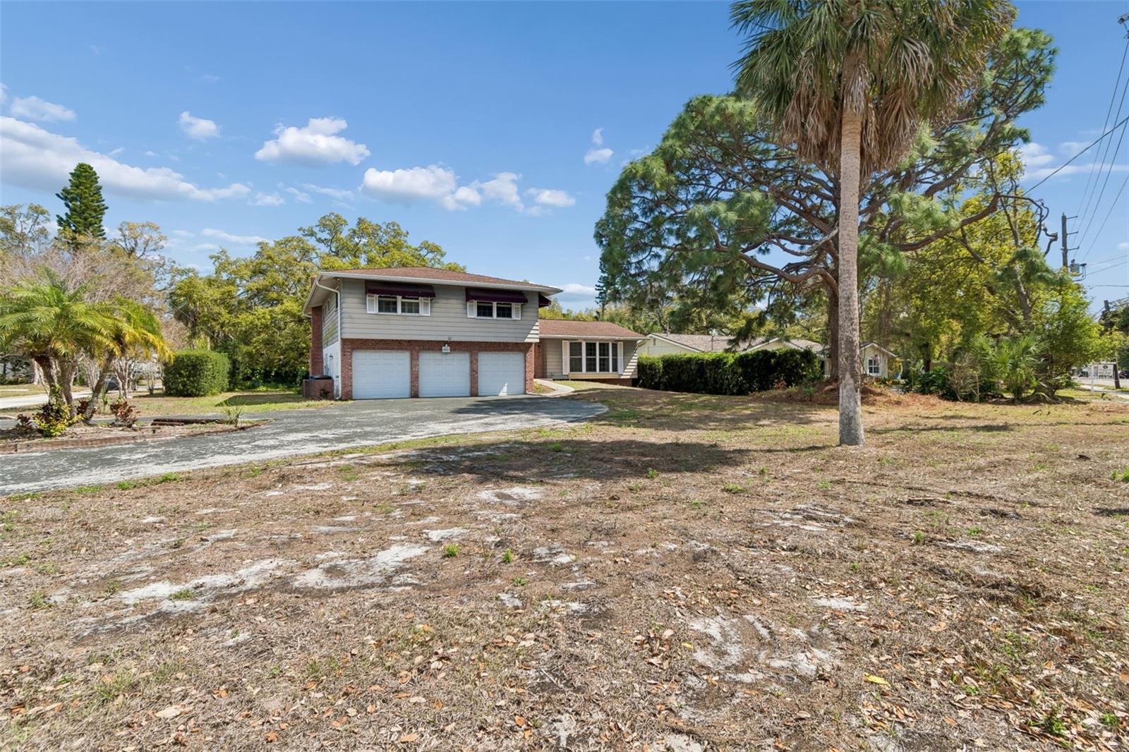 2027 PARK ST N, ST PETERSBURG, FL, 33710